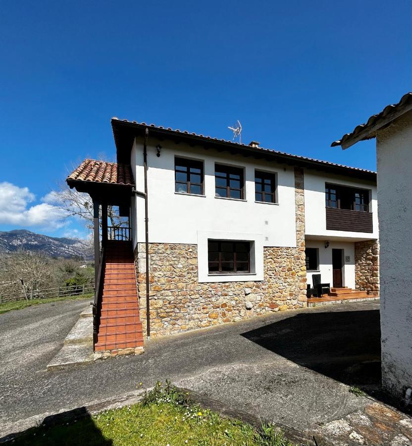 Apartmán Casa La Maestra Arriondas Exteriér fotografie