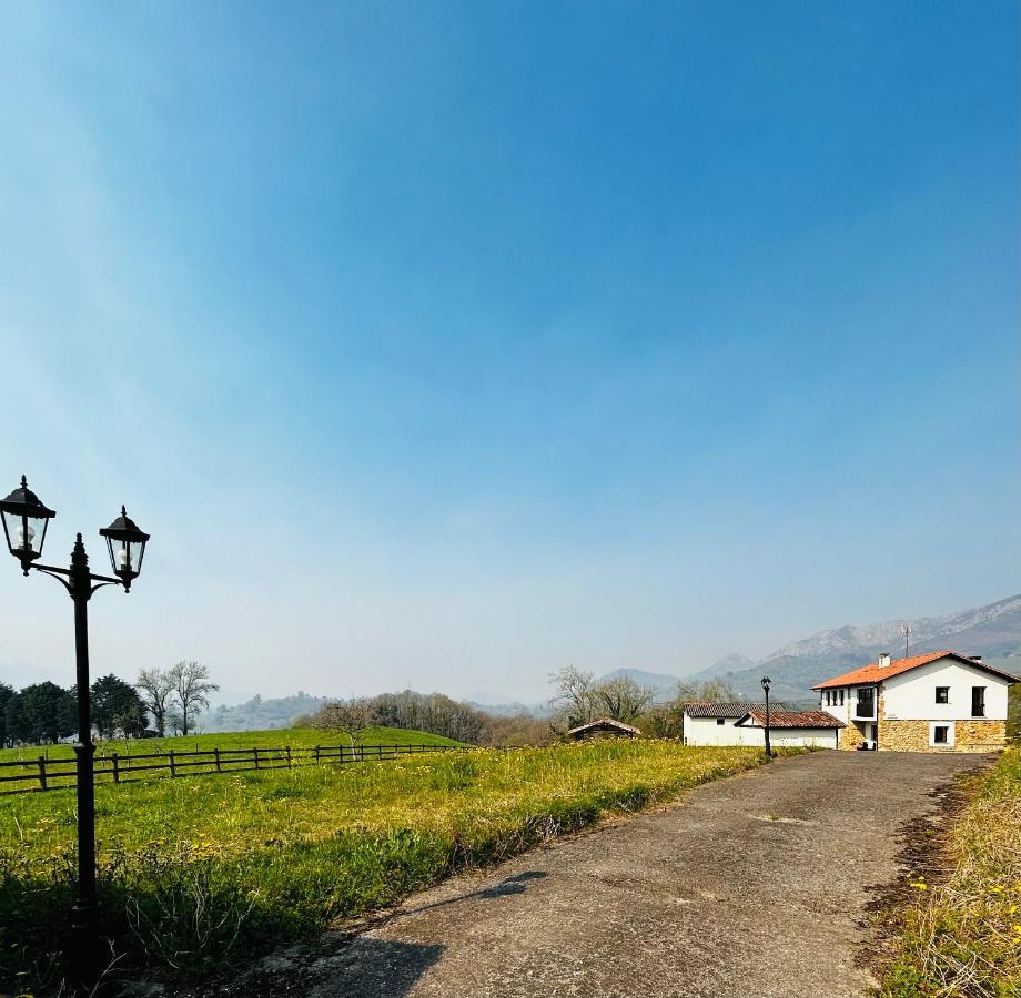 Apartmán Casa La Maestra Arriondas Exteriér fotografie