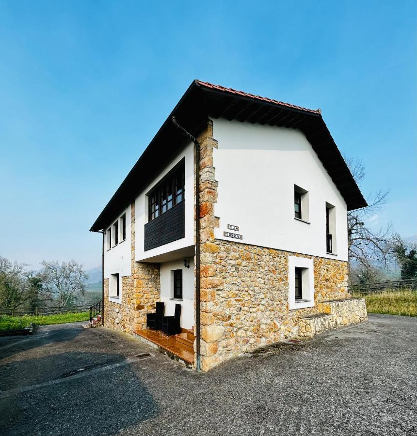 Apartmán Casa La Maestra Arriondas Exteriér fotografie