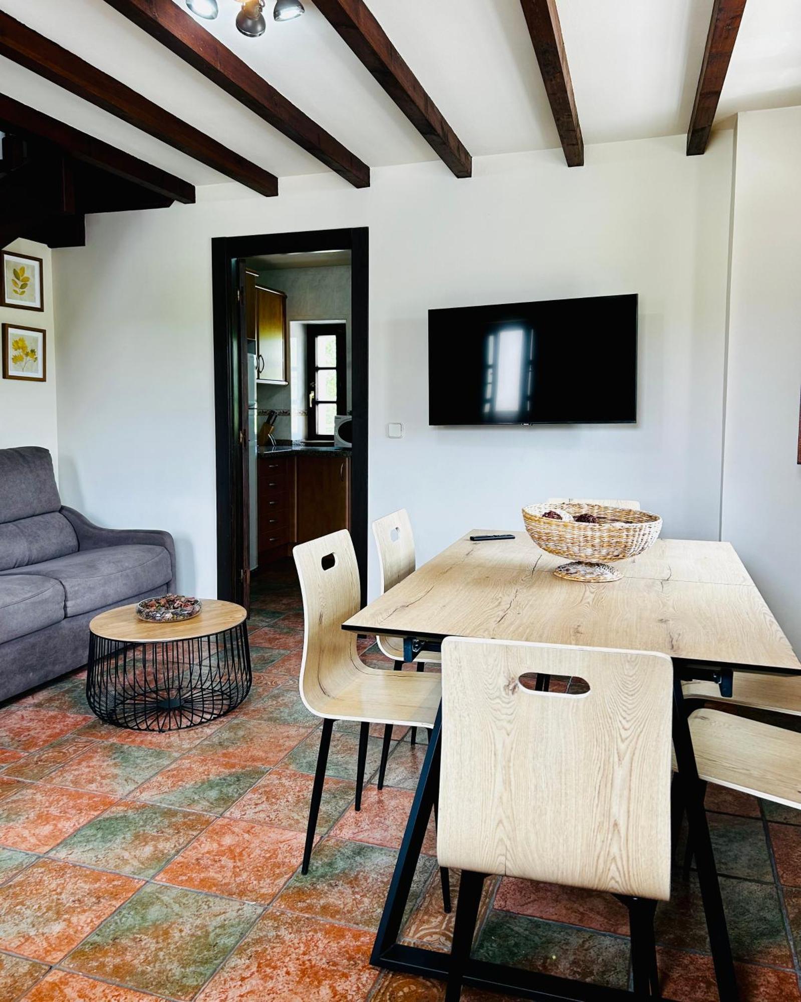 Apartmán Casa La Maestra Arriondas Exteriér fotografie