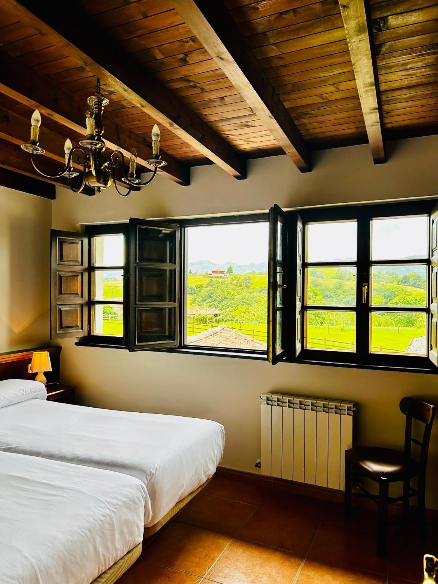 Apartmán Casa La Maestra Arriondas Exteriér fotografie