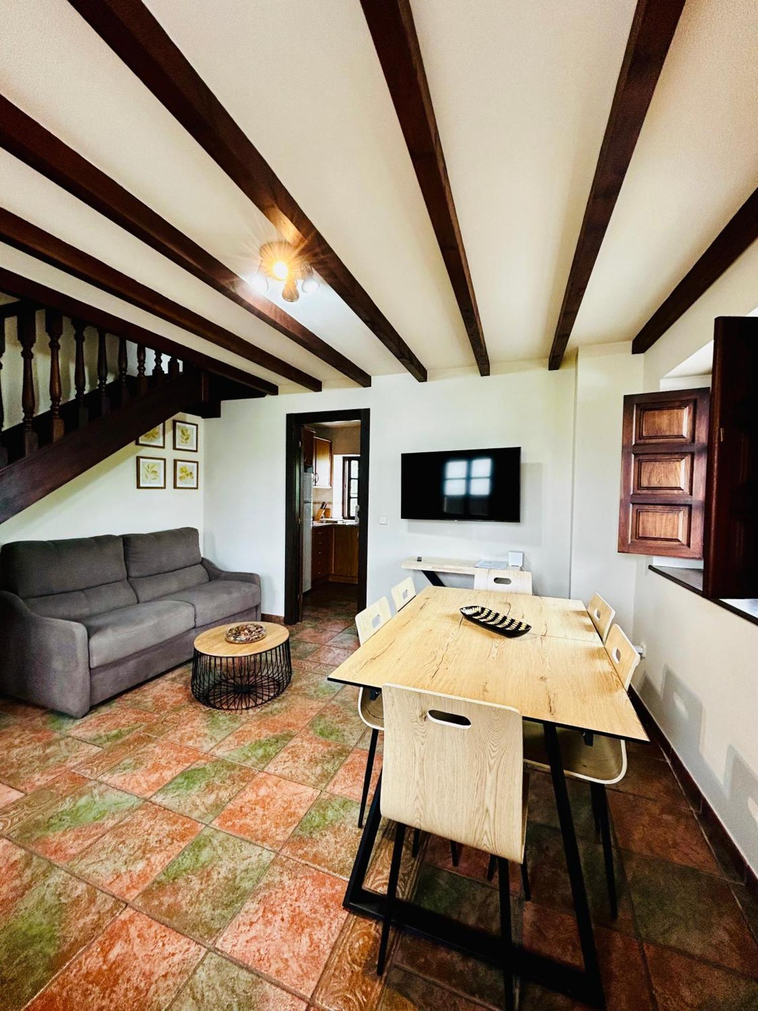 Apartmán Casa La Maestra Arriondas Exteriér fotografie